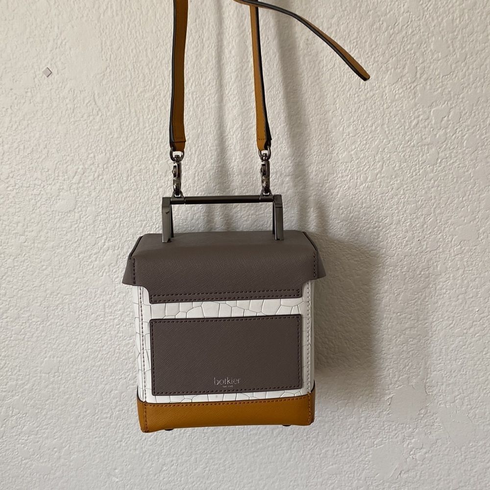 Botkier Lennox Pebble Mini Crossbody Box Bag - Picture 8 of 11